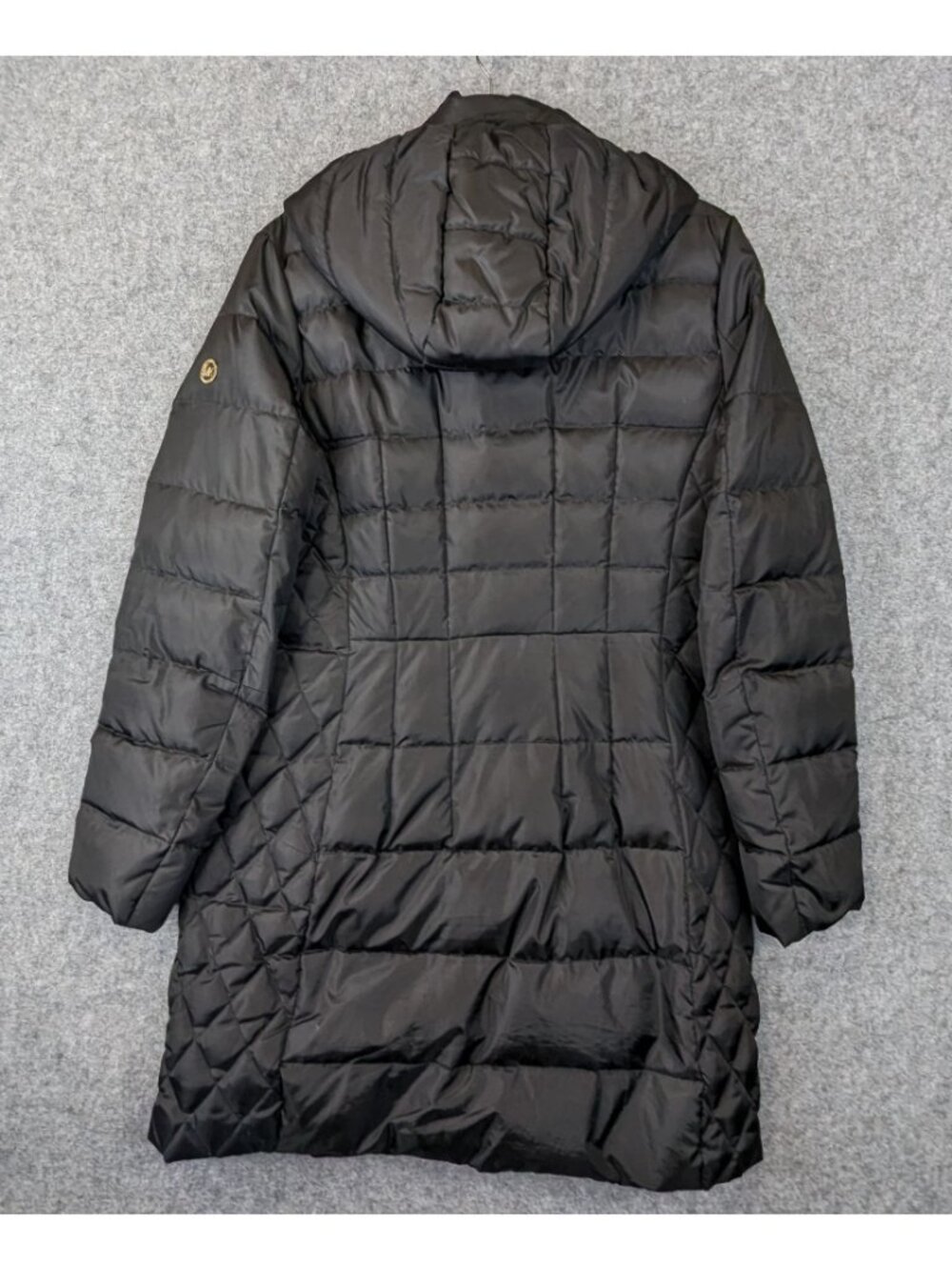 Michael Kors Black Quilted Hooded Puffer Coat w/ Gold Zippers Women's Size M - Picture 4 of 13